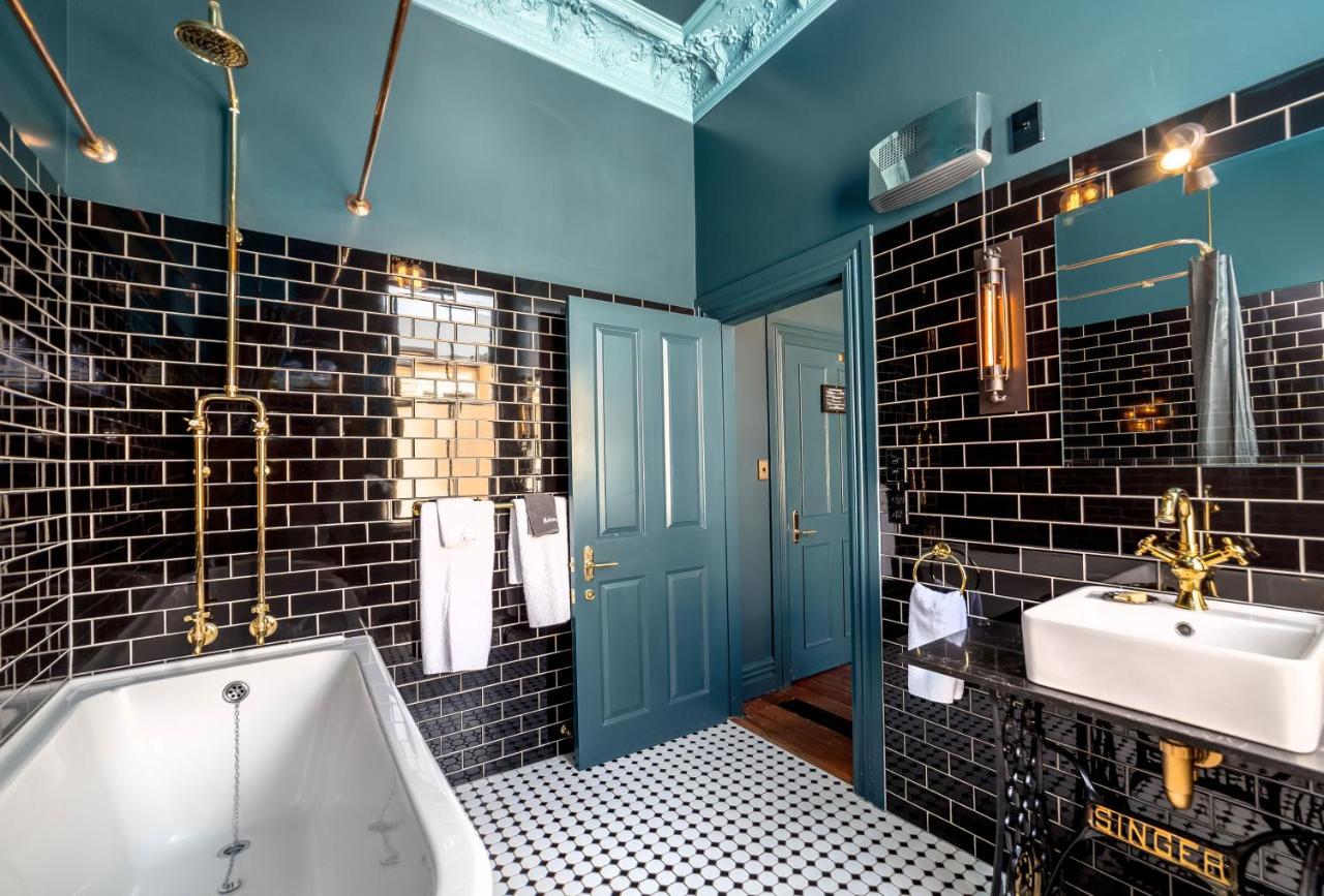The Royal Hotel Featherston - Boutique Hotel Extérieur photo
