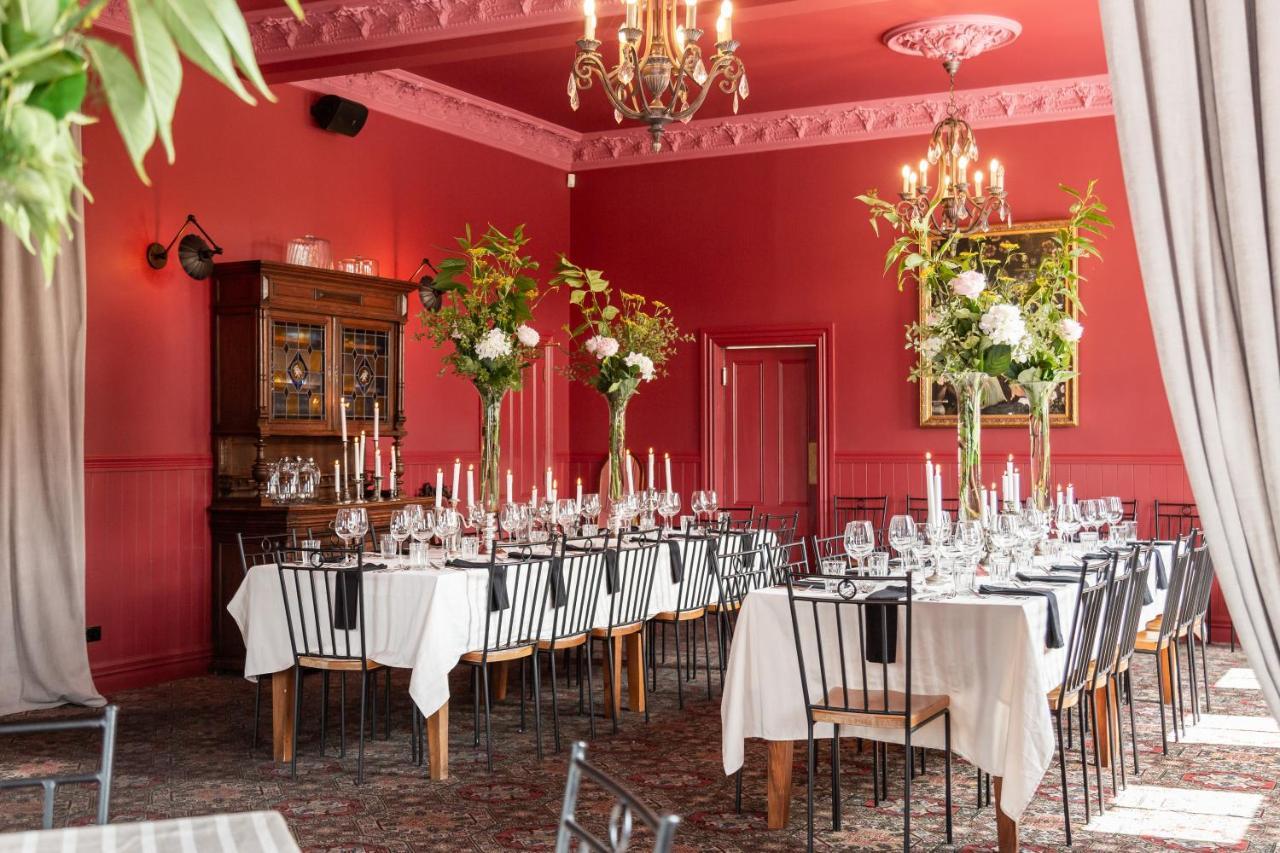 The Royal Hotel Featherston - Boutique Hotel Extérieur photo