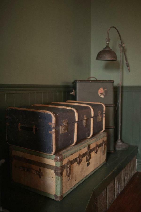 The Royal Hotel Featherston - Boutique Hotel Extérieur photo